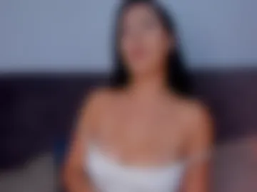 oliviabrady1 photo 2