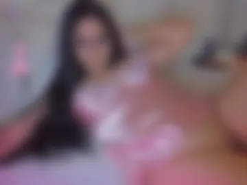 olivialinh webcam preview