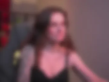 oliviamcclean photo 5