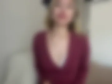 oliviaonlyx1 photo 3