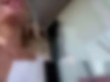 oliviaowens webcam preview