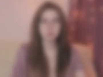 oliviavele photo 3