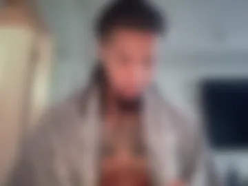 onlyafterours webcam preview