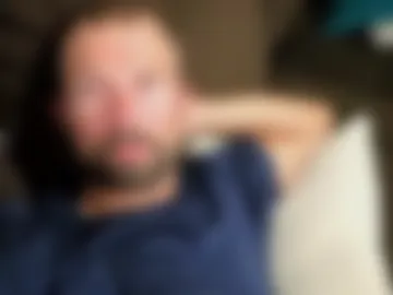 onlymycouchpullsout live webcam preview