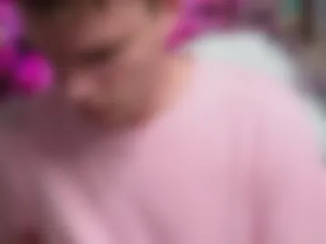 oxmikexo photo 3