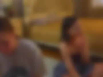 ozellaelazegui webcam preview