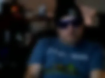 pale_dad_bod live webcam preview