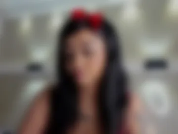 pamela_west webcam preview