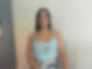 pamelaflores photo 7