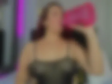 paulinna_curvy photo 4