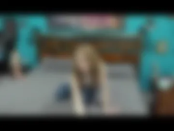 peaches_and_cupcake live webcam preview