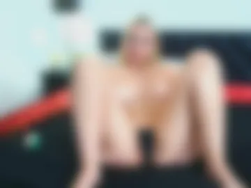 peachesncream0303 webcam preview
