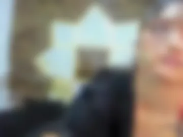 petite_karina live webcam preview