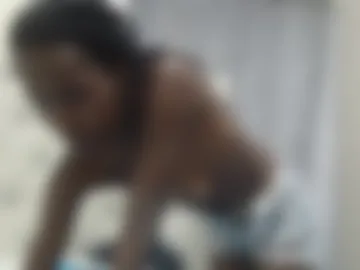 petiteblackjuicy photo 4