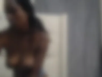 petiteblackjuicy photo 2