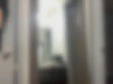 petitebutcantakeit live webcam preview