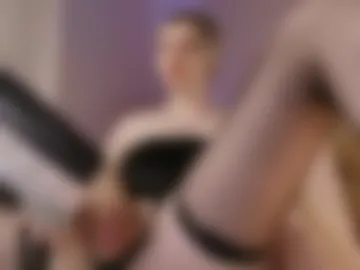 petitecharlize photo 4