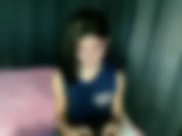 pettite_girl live webcam preview