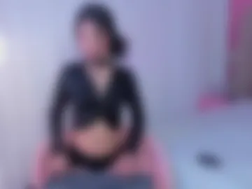 peytonn_monroe photo 2