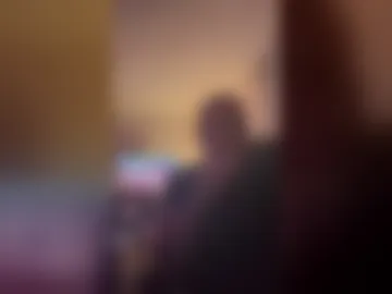 pezzie200 live webcam preview