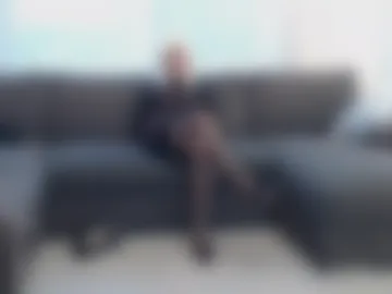 phom0bee live webcam preview