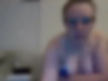 pinessbunny69 photo 3