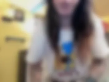 pinkandheated photo 3