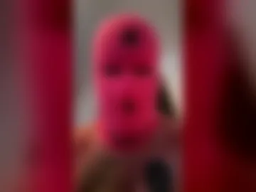 pinkmask1 live webcam preview