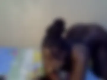 pinky_ebony13 webcam preview