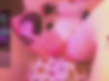 pinkylily photo 6