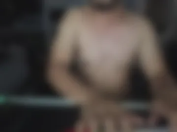 pizzathisdeee live webcam preview