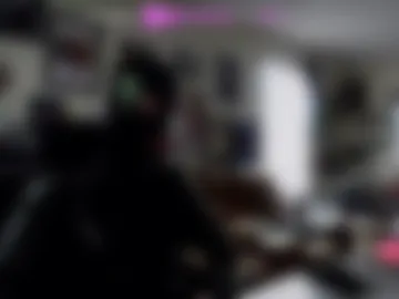 plasticbill live webcam preview