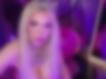 plasticfuckdoll photo 2