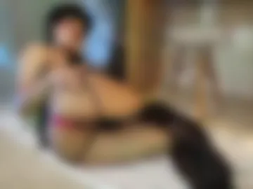 playful_adriana photo 4