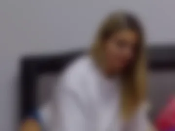 playfulnicole photo 3