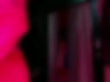 plushandpale live webcam preview