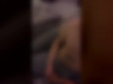 plzspitinmymouth live webcam preview