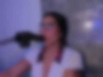 pocahontaslatinaa photo 2