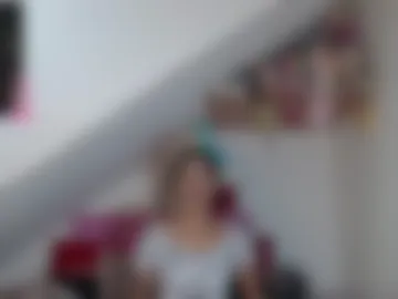 pocahotass555 live webcam preview