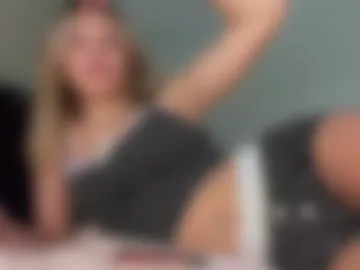 poppyxox webcam preview