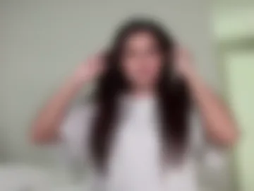 poutyselena photo 6