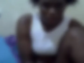 pretty_melan photo 5