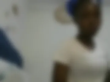 pretty_petite_ebony photo 5