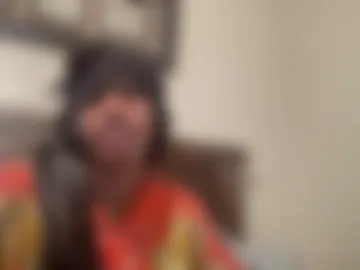 prettyfacefemale live webcam preview