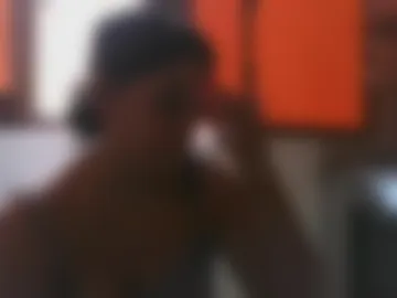 prettyjulliette webcam preview