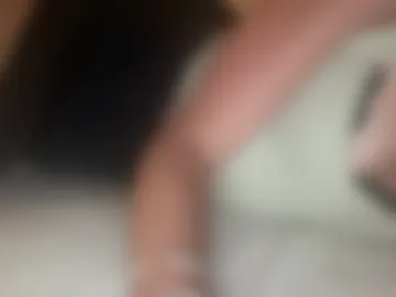 prettylittlesaint live webcam preview