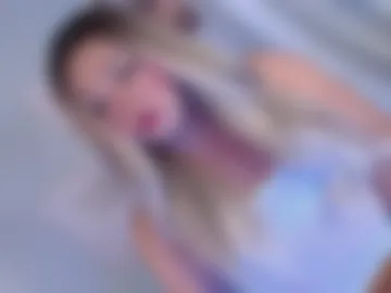 public_slut_cam photo 3