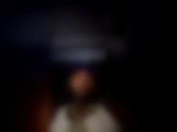 q_hefner52 photo 3