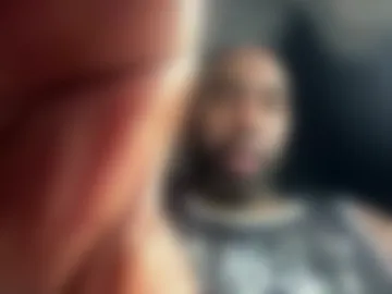 q_hefner52 live webcam preview