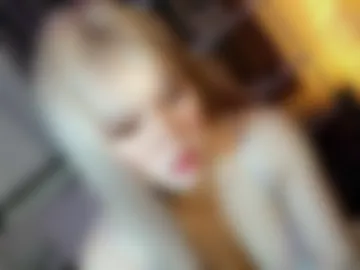 queen__anastasia live webcam preview
